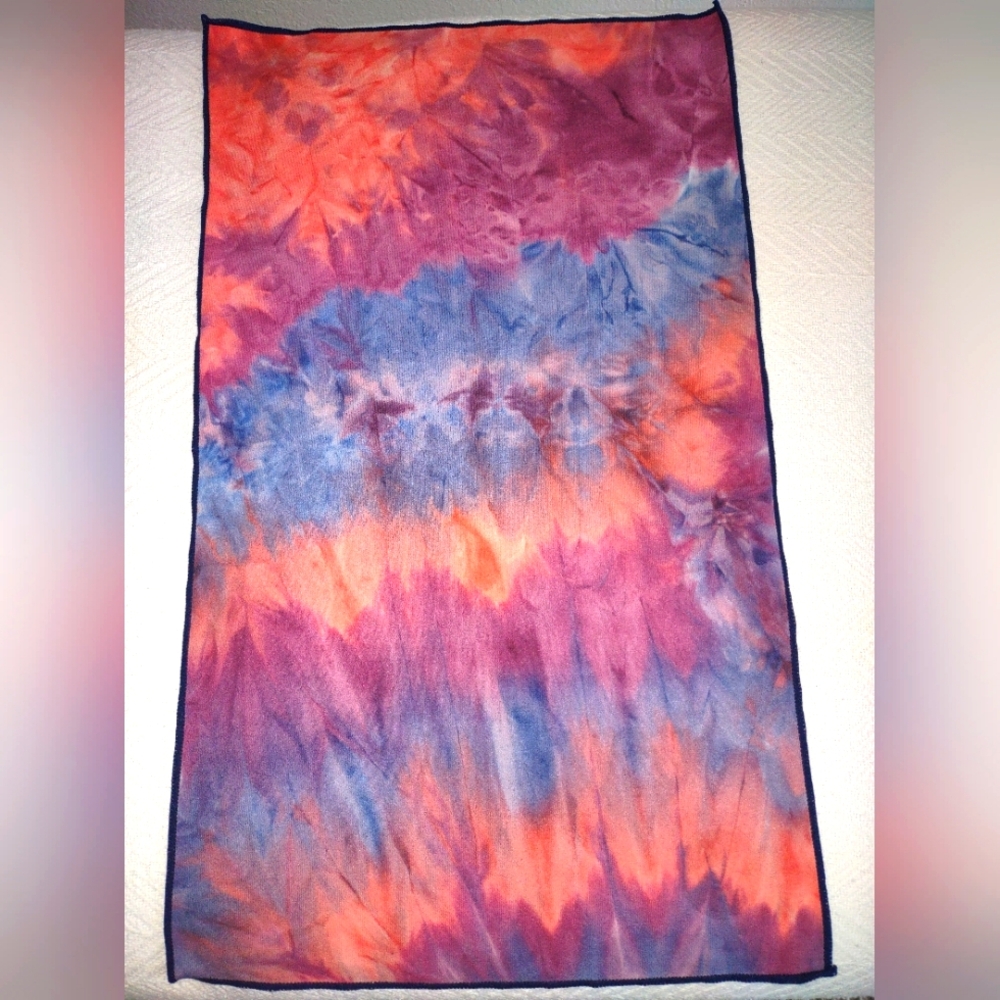 Manduka Tie-Dye HAND Towel - Purple, Orange, Blue